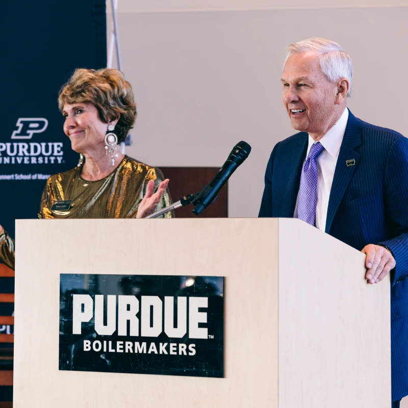 Marshall and Susan Larsen