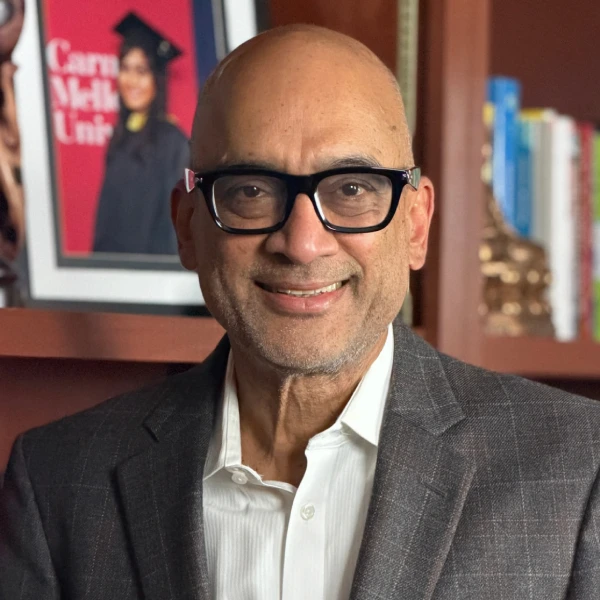 Headshot of Alok Chaturvedi