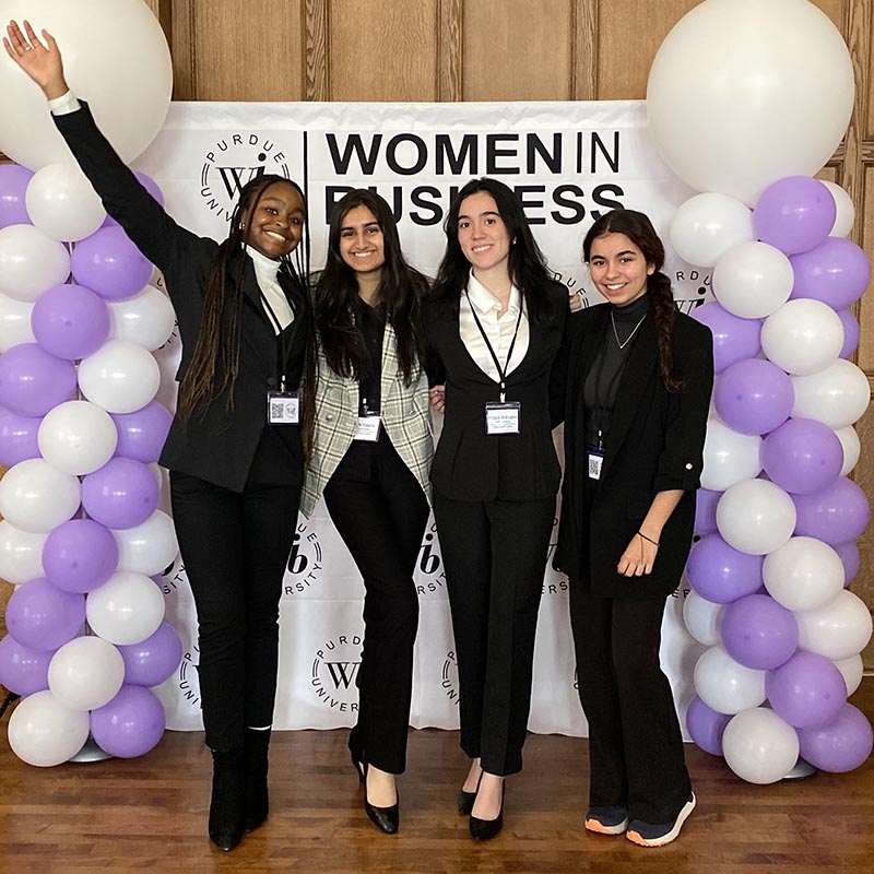 Filippa and friends at the Monarch Leadership Confrence